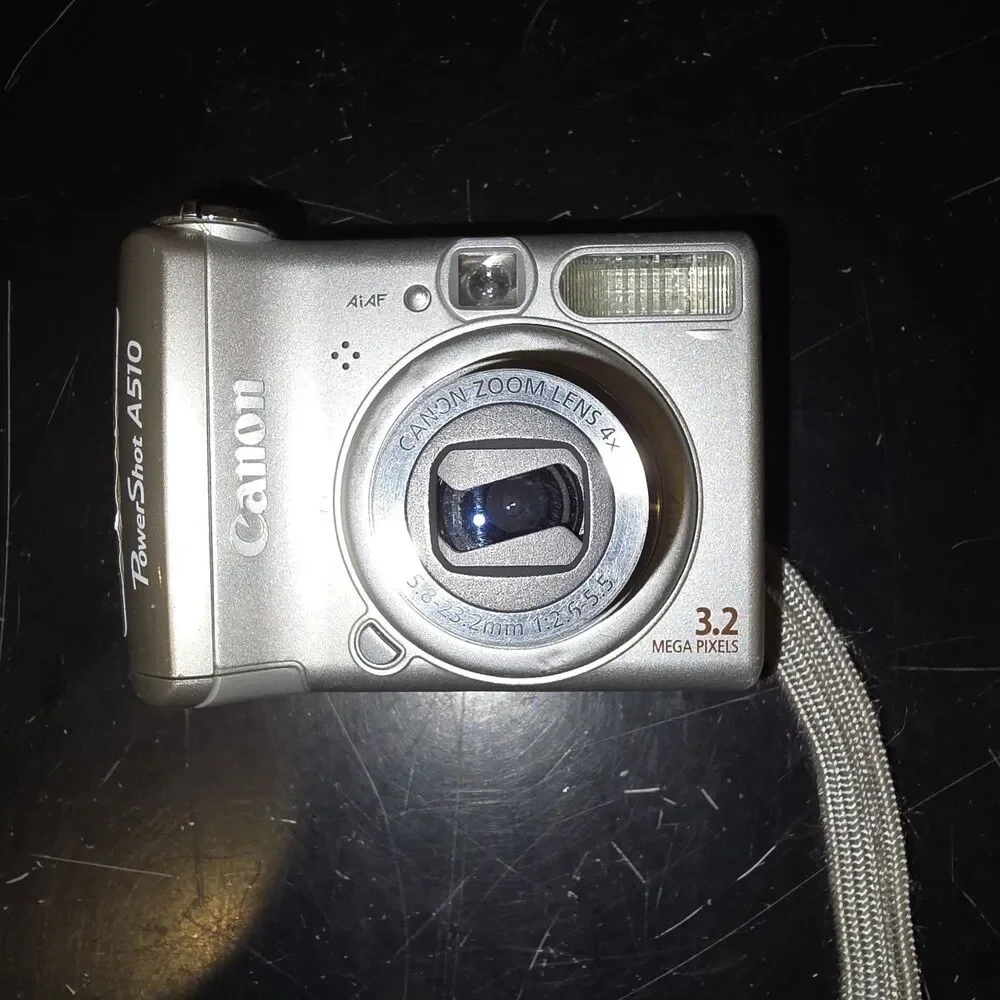 Canon PowerShot A510 Digital Camera, Zoom Lens 4X Silver W Dc 60 Read Descriptio